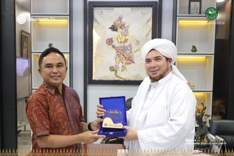 e953bc60-f40d-4856-af25-1aedb643a2e2