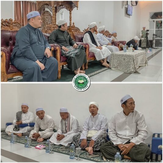 6DokumentasiRIHLAH DAKWAH Berama Syaikh Umar Bin Husein Al KhatibKe Ponpes Misbahul Munir Yg Diasuh Oleh ( Abuya Imam Turmudzi Hasyim )Ahad Malam Senin , 16 Februari 2025 (1)