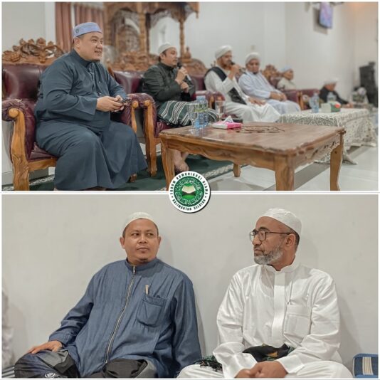 3DokumentasiRIHLAH DAKWAH Berama Syaikh Umar Bin Husein Al KhatibKe Ponpes Misbahul Munir Yg Diasuh Oleh ( Abuya Imam Turmudzi Hasyim )Ahad Malam Senin , 16 Februari 2025 (1)